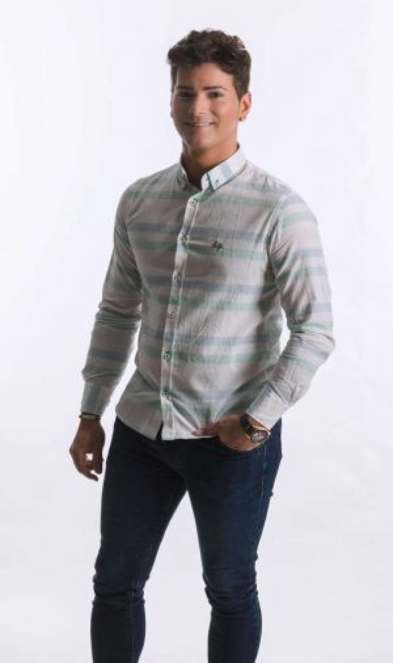 Jairo-Cuevas-2-300×537 Jairo-Cuevas-2-300x537